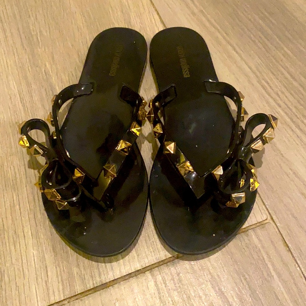 Mini melissa stud flip flops. Girls